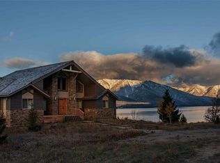 62 Loop Ln, West Yellowstone, MT 59758