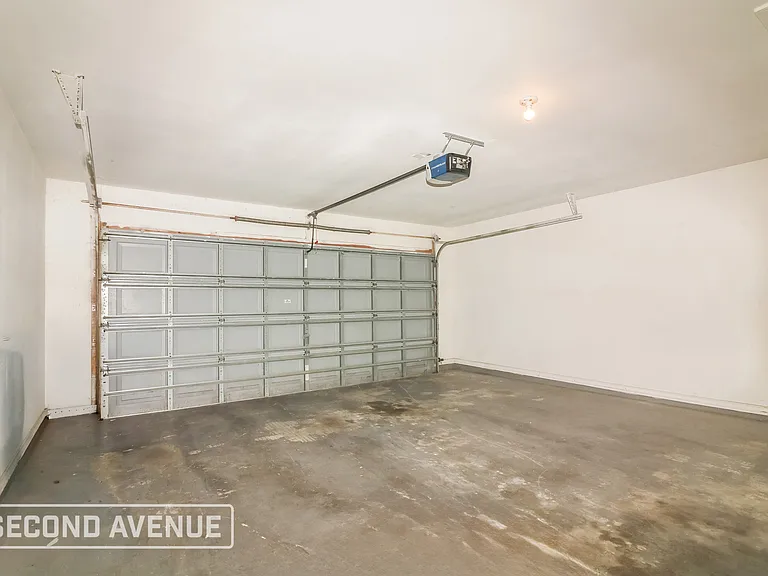 5945 Sutherland Dr — Photo 21