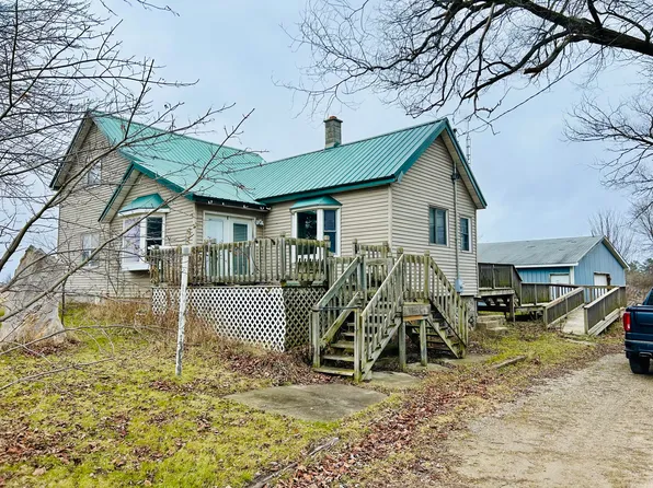 25537 M 32 S, Hillman, MI 49746