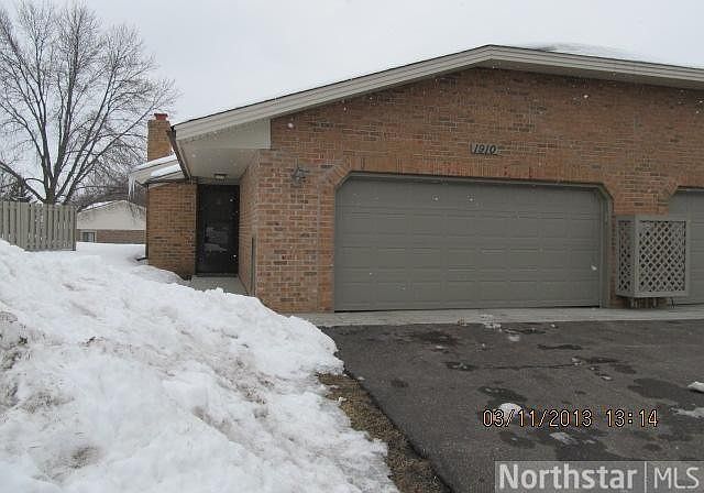 1st image of 1910 Juneau Ln N