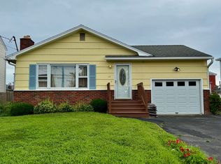 40 Harding Ave, Stratford, CT 06615