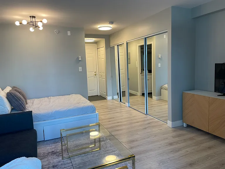 1188 Richards St #902 — Photo 7