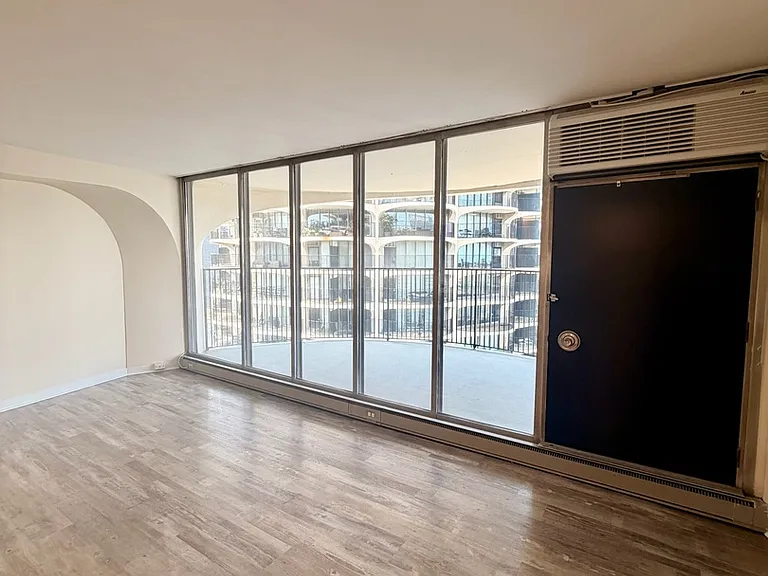 300 N State St #5225 — Photo 4