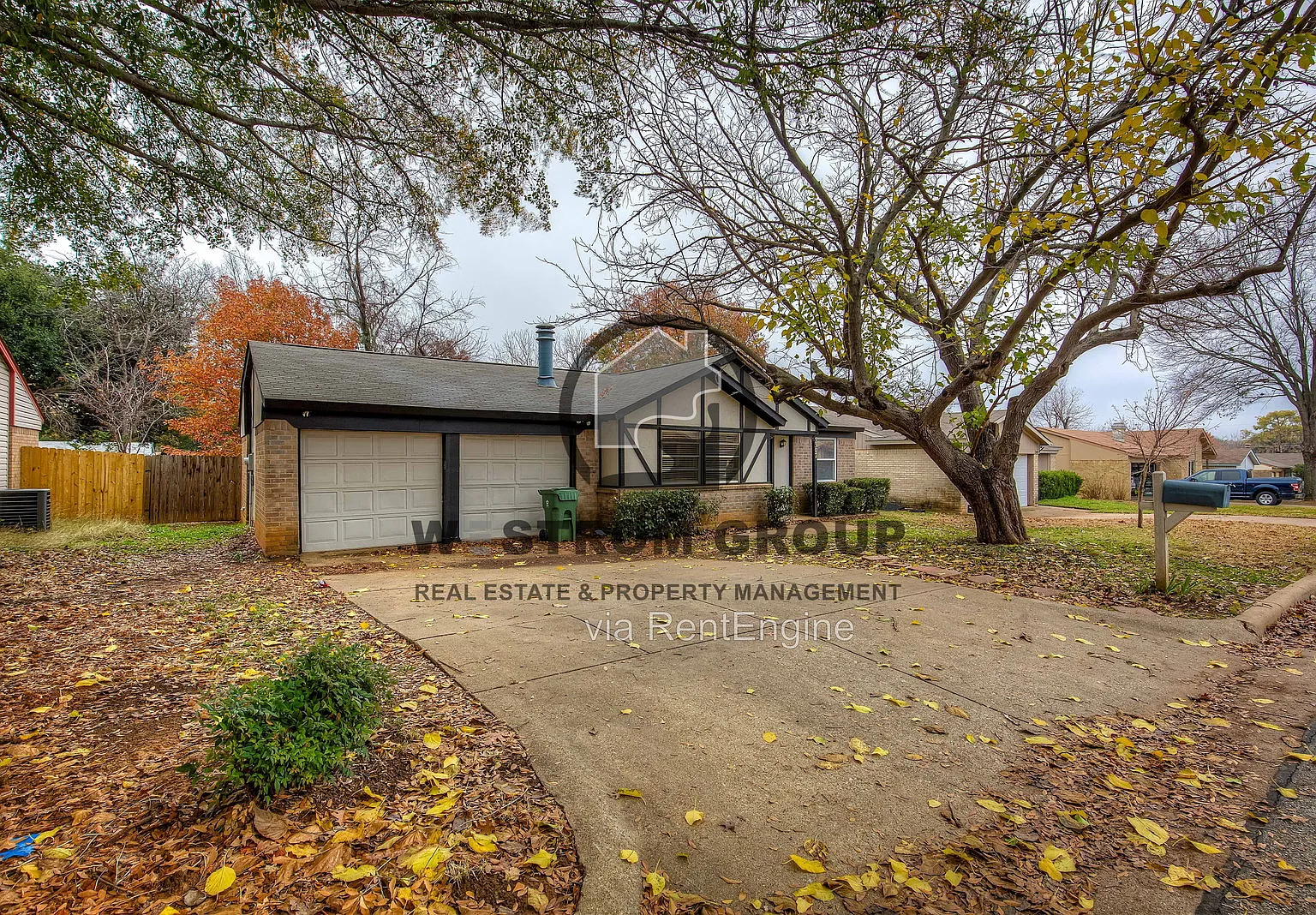 3 bed, 2.0 bath, 1451 sqft, $1,895 — Photo 3