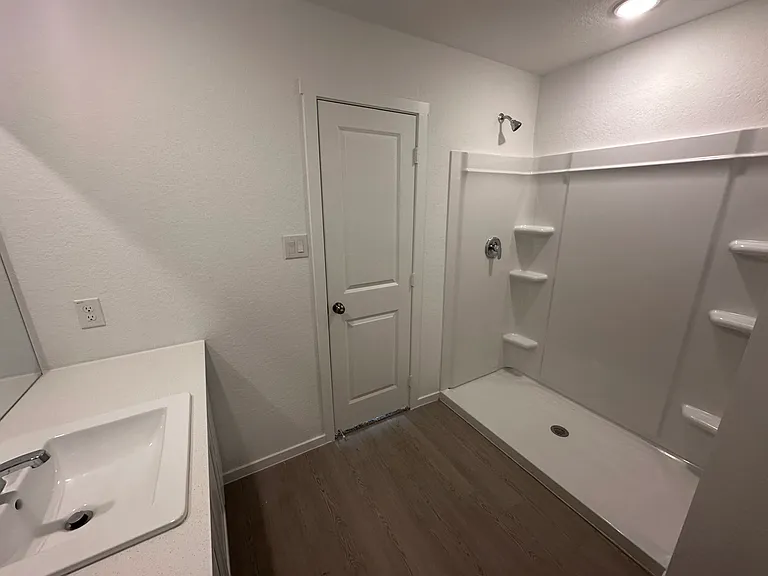 8619 Willow Xing #8619 — Photo 7