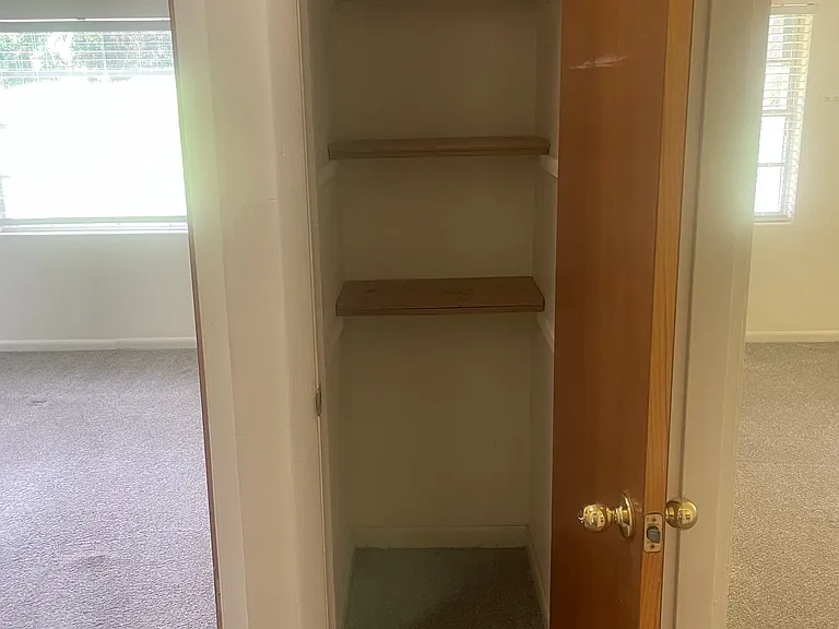 1300 Waterline Dr — Photo 11