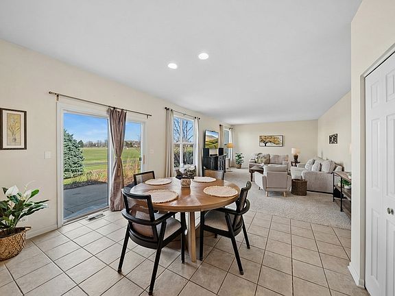 4th image of 223 Ashcroft Ln