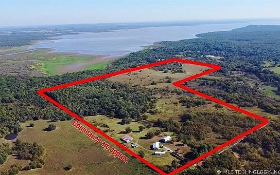 3rd image of 404517 E 1080th Rd