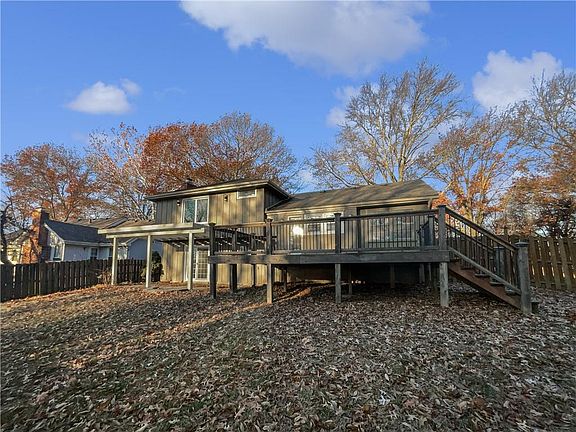 5th image of 7821 N Overland Dr