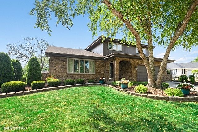 1st image of 13634 Sandalwood Dr