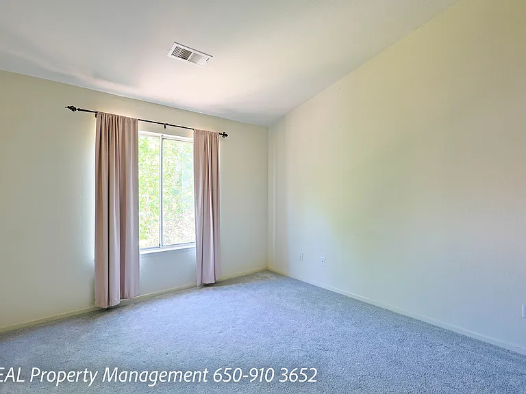 119 Merano Dr — Photo 9