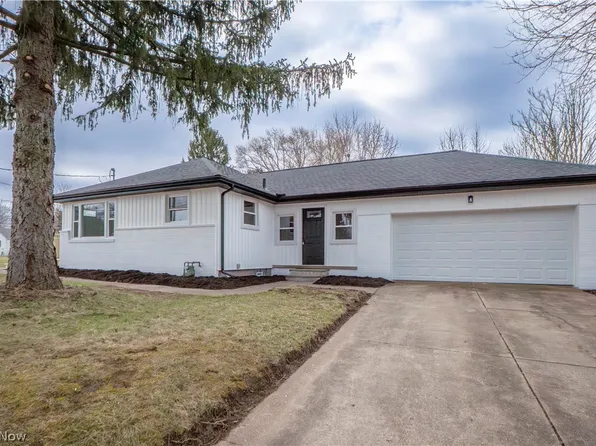 398 Snyder Ave, Barberton, OH 44203