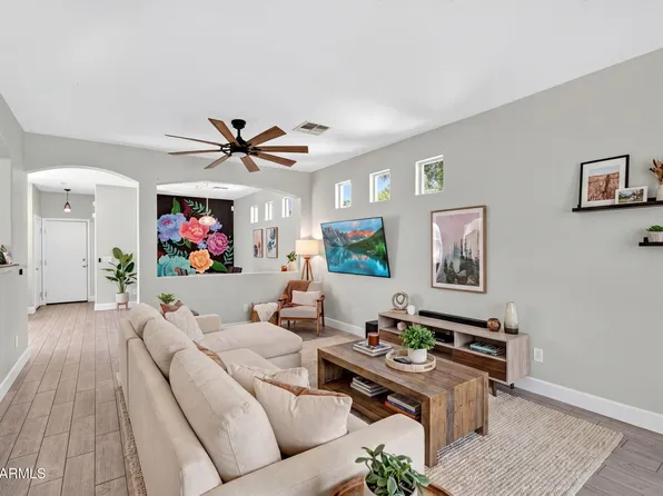 1317 S BANNING Street, Gilbert, AZ 85296
