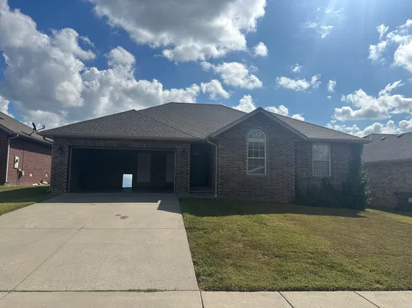 3508 S Juniper Ave, Springfield, MO 65804