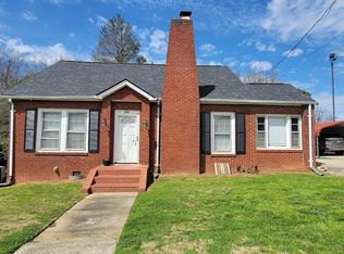 304 W Cherokee St, Blacksburg, SC 29702