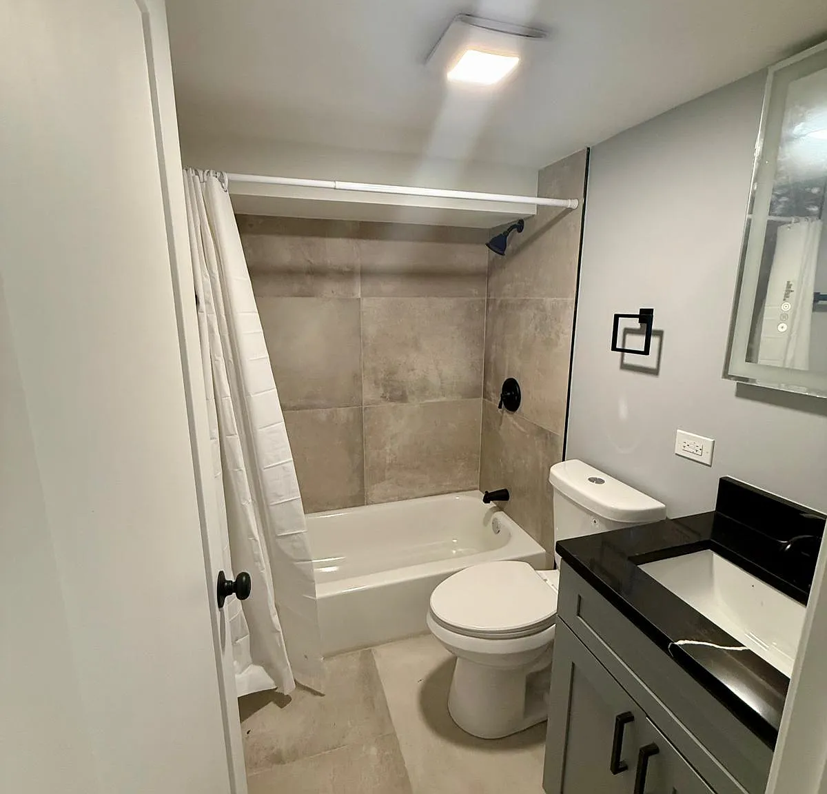 3025 West 54th Place - Basement - Bedroom 4 — Photo 4