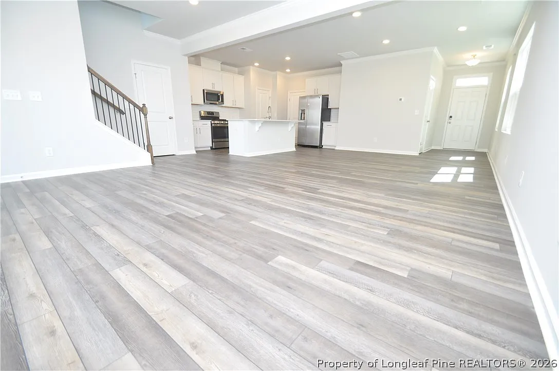 3 bed, 2.5 bath, $2,095 — Photo 4