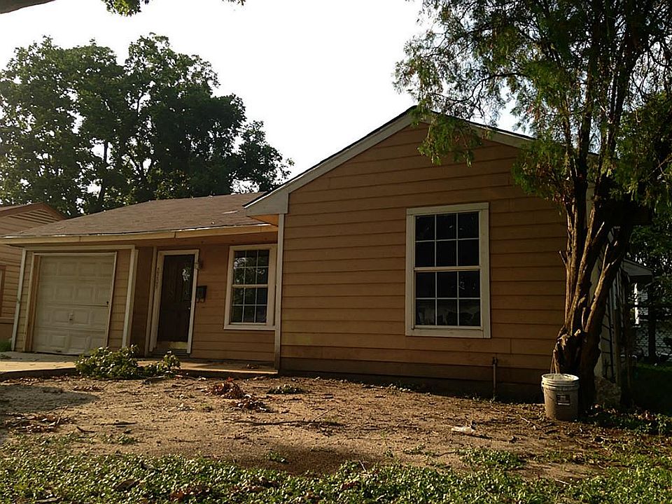 1st image of 2209 Thomas Ave