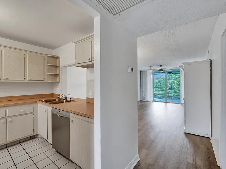 9470 Poinciana Pl #308 — Photo 8