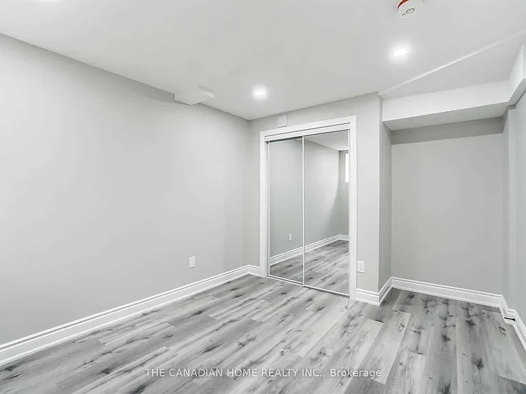 36 Enford Cres #BSMNT — Photo 14