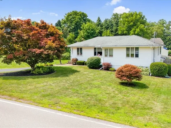 7675 Jay St, Williamson, NY 14589