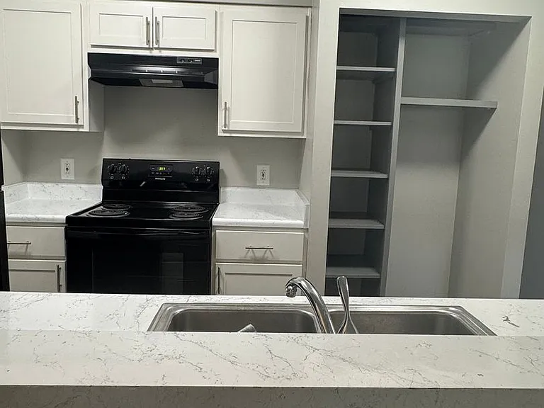 The Village at Gray's Lake Apartments - Des Moines — Photo 92