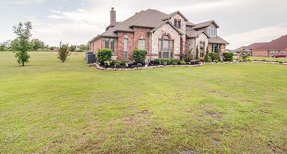 2nd image of 2319 Laci Ln