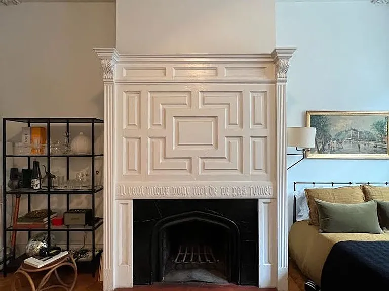 2211-13-15 Spruce Street — Photo 1