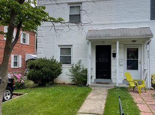 909 S Irving St, Arlington, VA 22204