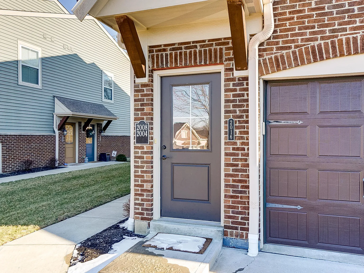 2 bed, 2.0 bath, 1104 sqft, $1,700 — Photo 3