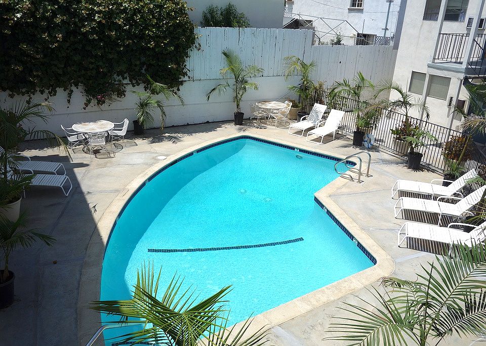 2nd image of 4375 York Blvd #111