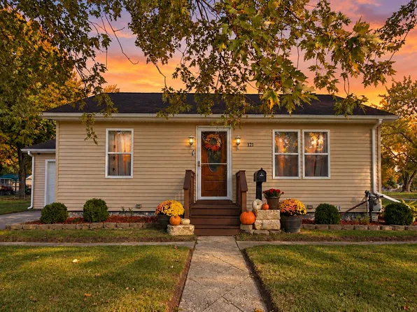 121 Fairfield Dr, Coldwater, MI 49036
