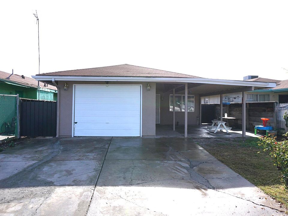 1st image of 883 Forrester Ct