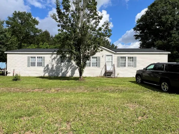898 Causey Rd, Moultrie, GA 31788