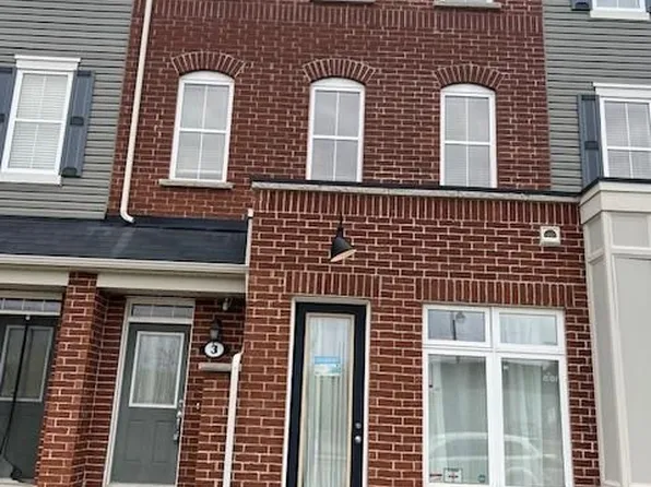 22 Spring Creek Dr #3, Hamilton, ON L8B 1V7