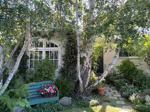 (undisclosed Address), North Hollywood, CA 91602