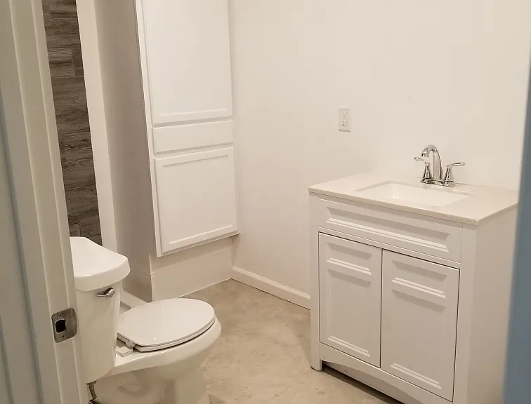 502 Philco Dr #B — Photo 3