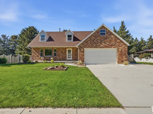 10866 S Savannah Dr, Sandy, UT 84094