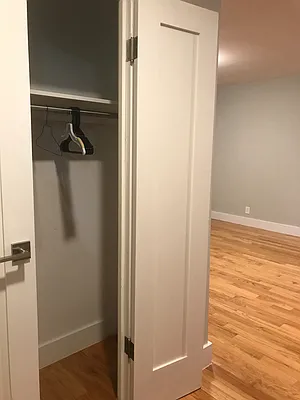 Rented by Sterea Agency | media 18