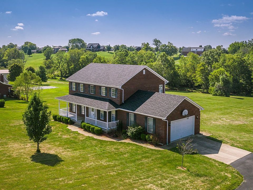 1st image of 543 Foxmoore Dr