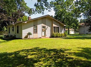 971 Tierney Ave, Highland, MI
