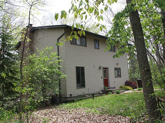 3rd image of 9340 Mill Pond Trl