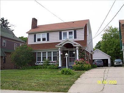 1st image of 2021 College Ave SE