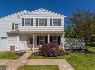 32 Reliance Ct, Telford, PA 18969