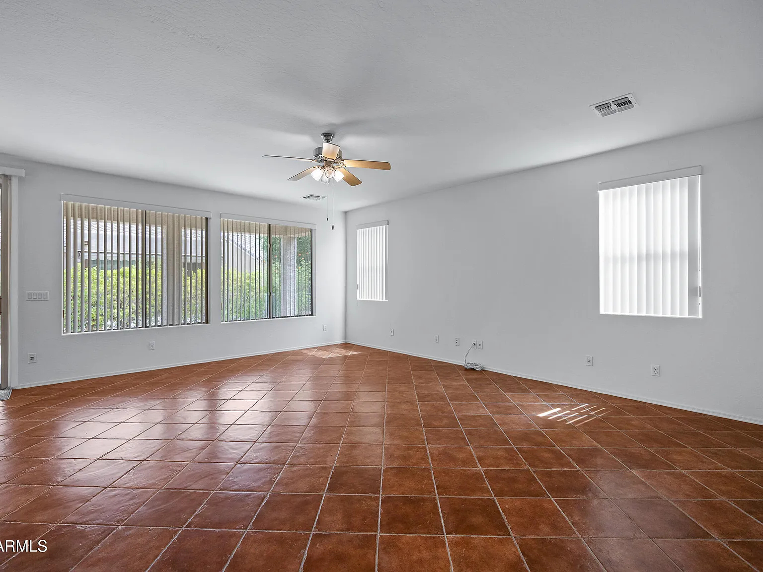 2 bed, 2.0 bath, 1745 sqft, $1,800 — Photo 4