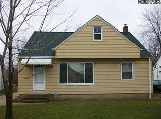 831 E 249th St, Euclid, OH 44123