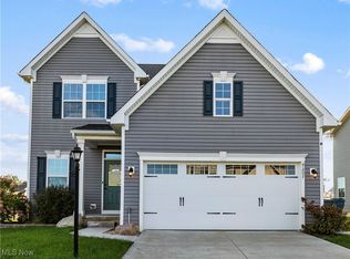 9207 Nash Ln, North Ridgeville, OH