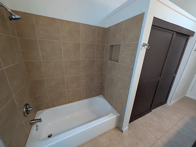 17490 Meandering Way #1005 — Photo 23
