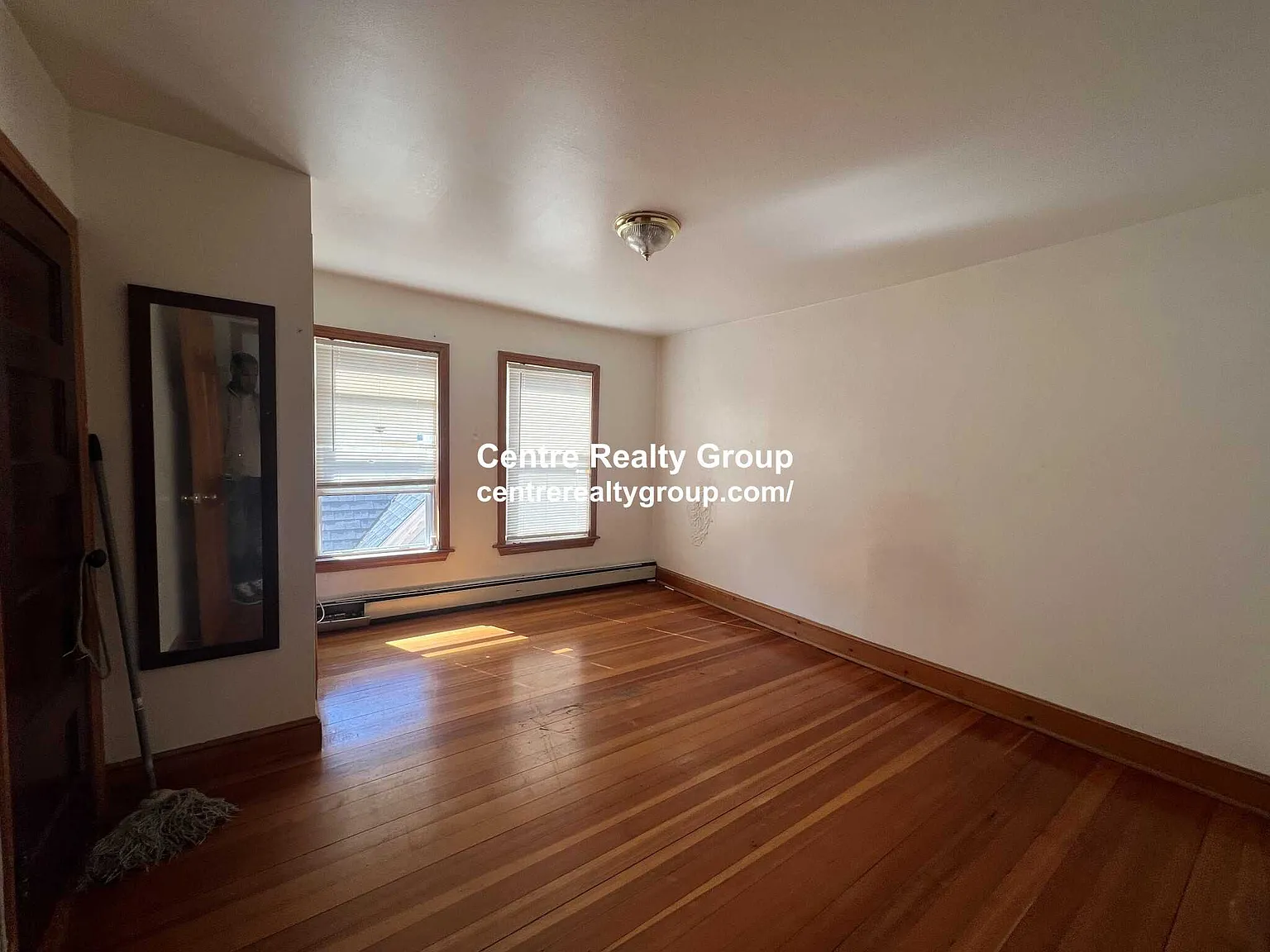 2 bed, $2,350 — Photo 4