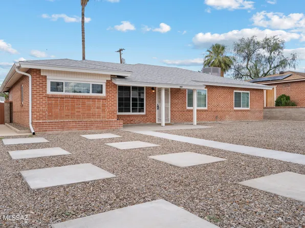 4925 E 13th St, Tucson, AZ 85711